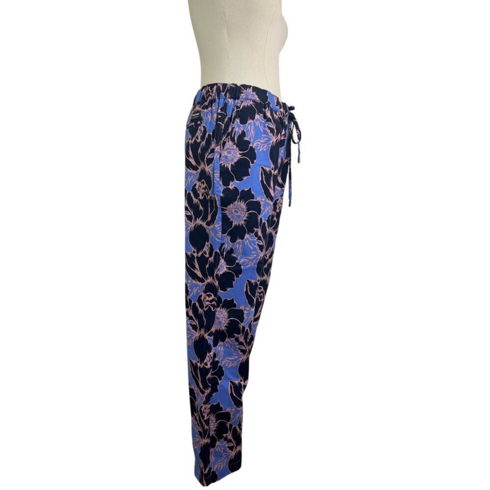 Wildfang Essential Drawstring Cotton Pants
Blue Floral M
Eco-friendly